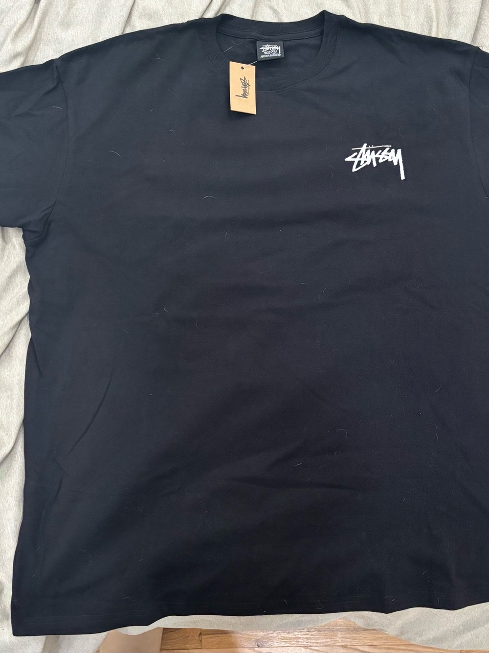 Stussy Men’s Black Logo Crewneck T-Shirt 8 ball shattered glass